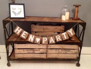Bunting Hessian Hen Party - thefancyhen.ie