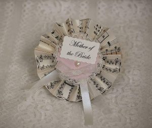 Rosette Vintage Mother of the Bride - thefancyhen.ie