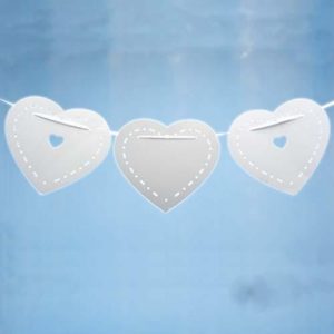 Bunting White Heart - thefancyhen.ie
