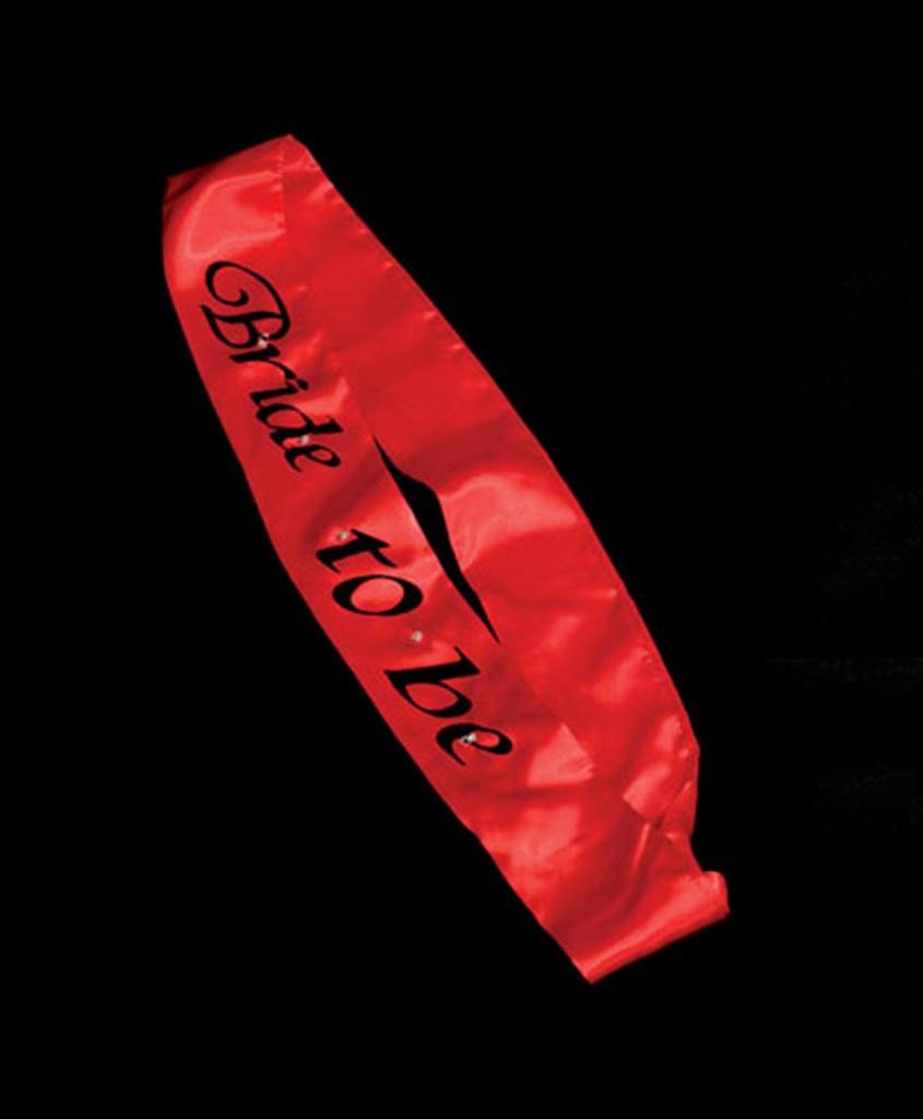 Flashing Bride to be Sash - Red - thefancyhen.ie
